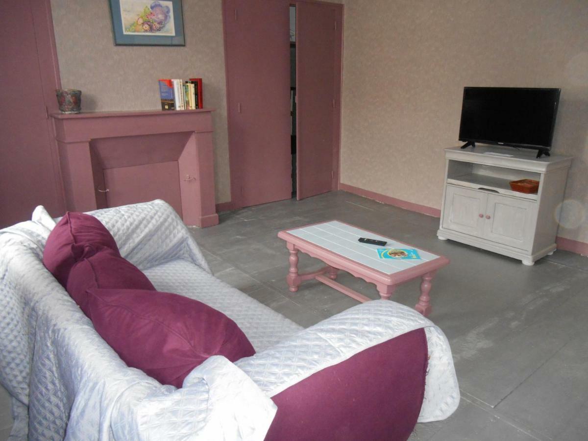 F2 A Tulle Villa Exteriör bild